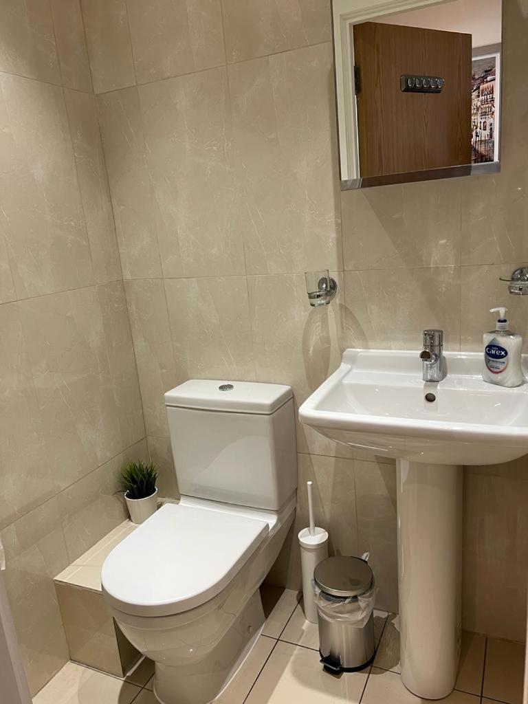 Cosy Private Rooms Near Euston Station, Central London Kültér fotó